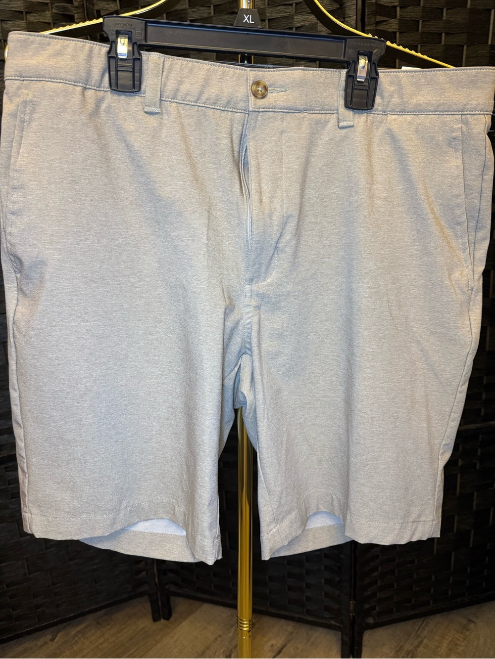 Men's khaki Casual Shorts - Stretch Fabric